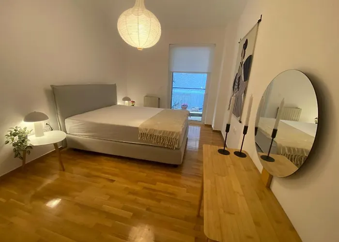 Luxury Apartment Near Lycabettus
